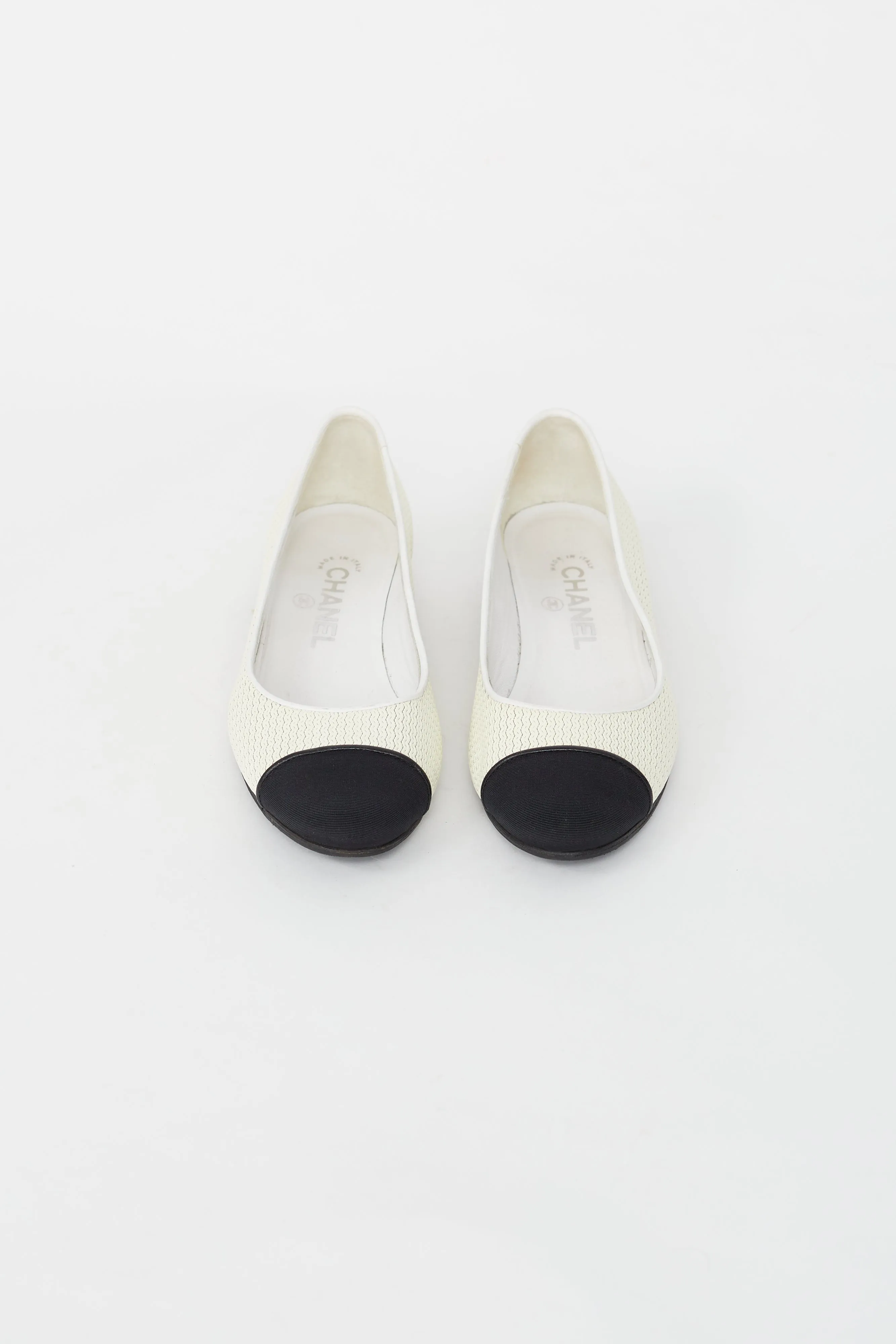 Black and Cream Textured Leather Ballet Flat