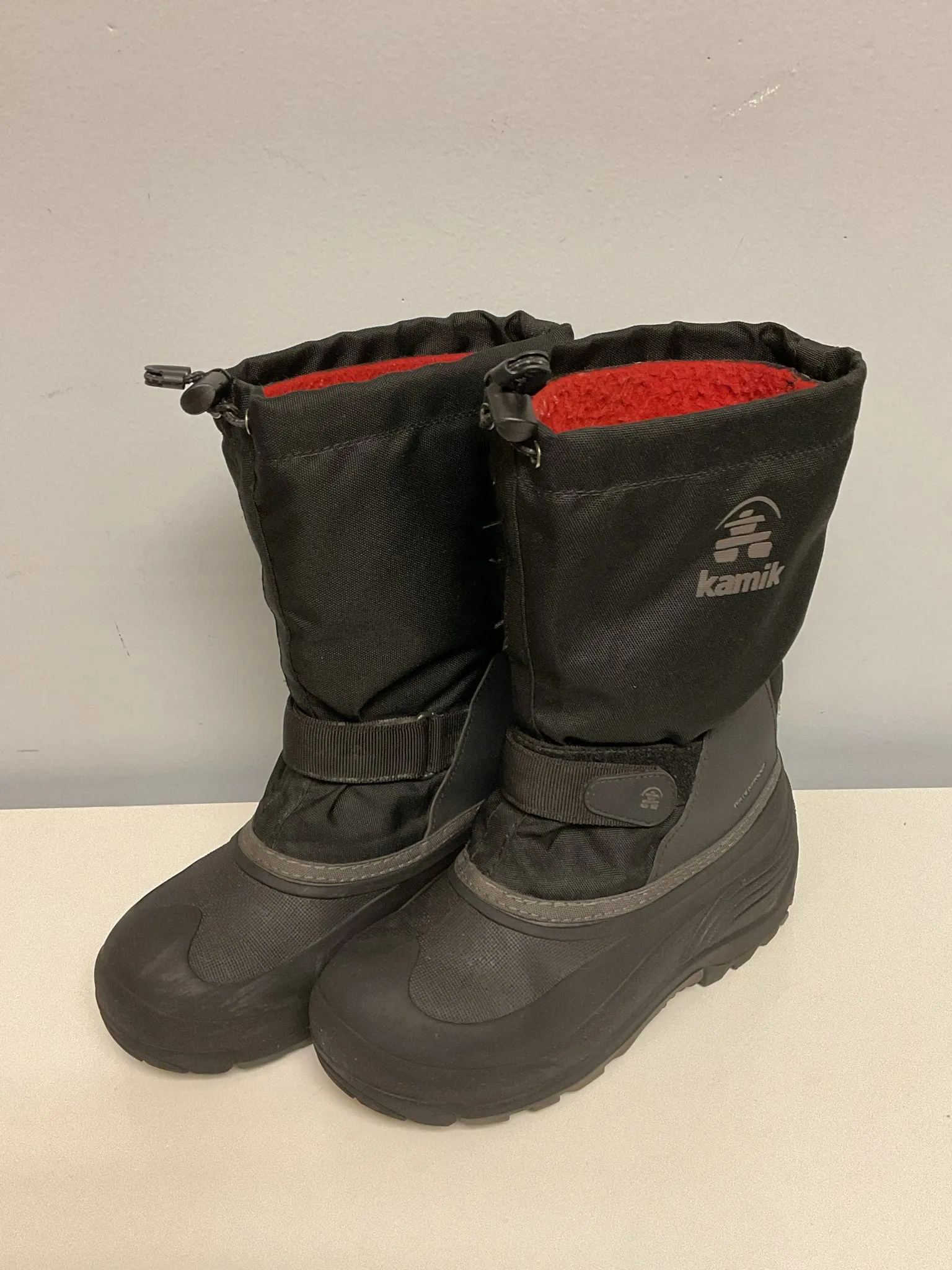 Kamik Child Shoe Size 5 Black Boots