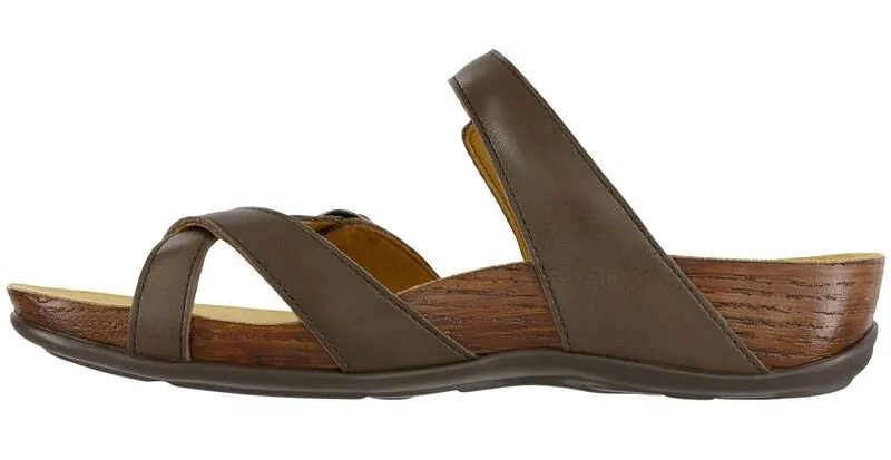 SAS Shelly Toe Loop Slide Sandal - Coffee
