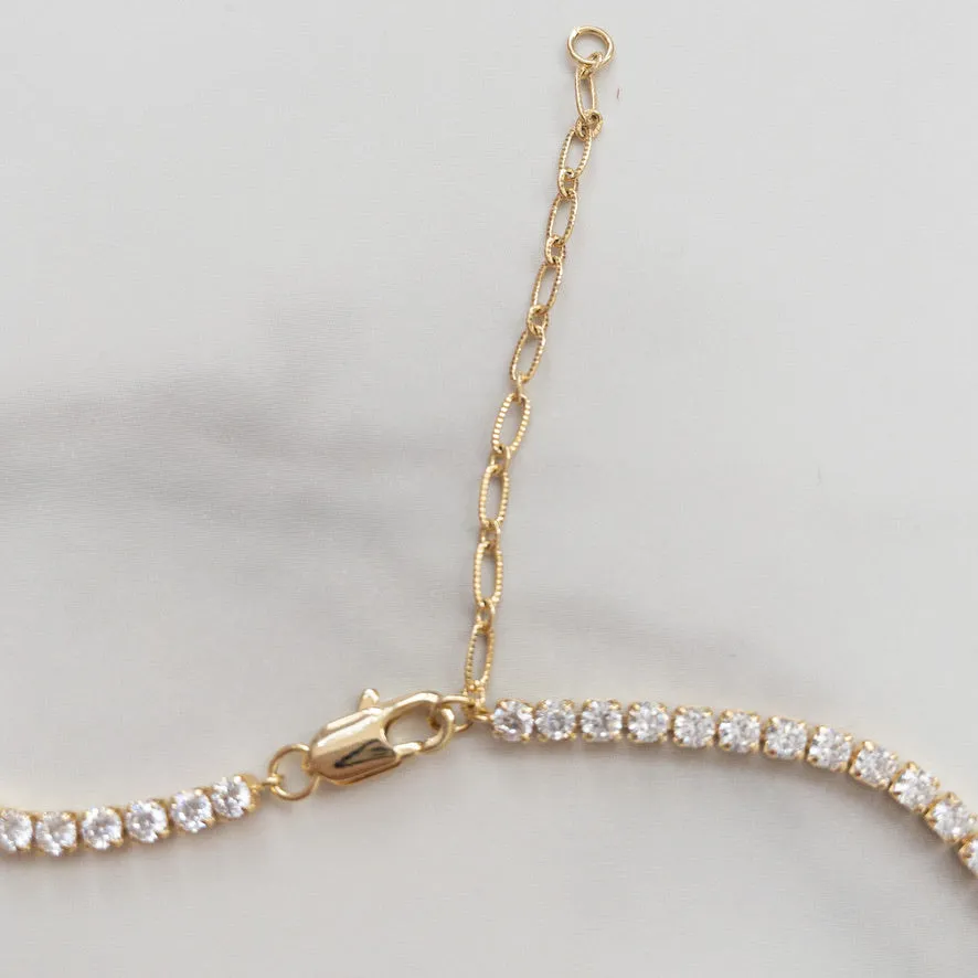 The Mia Necklace